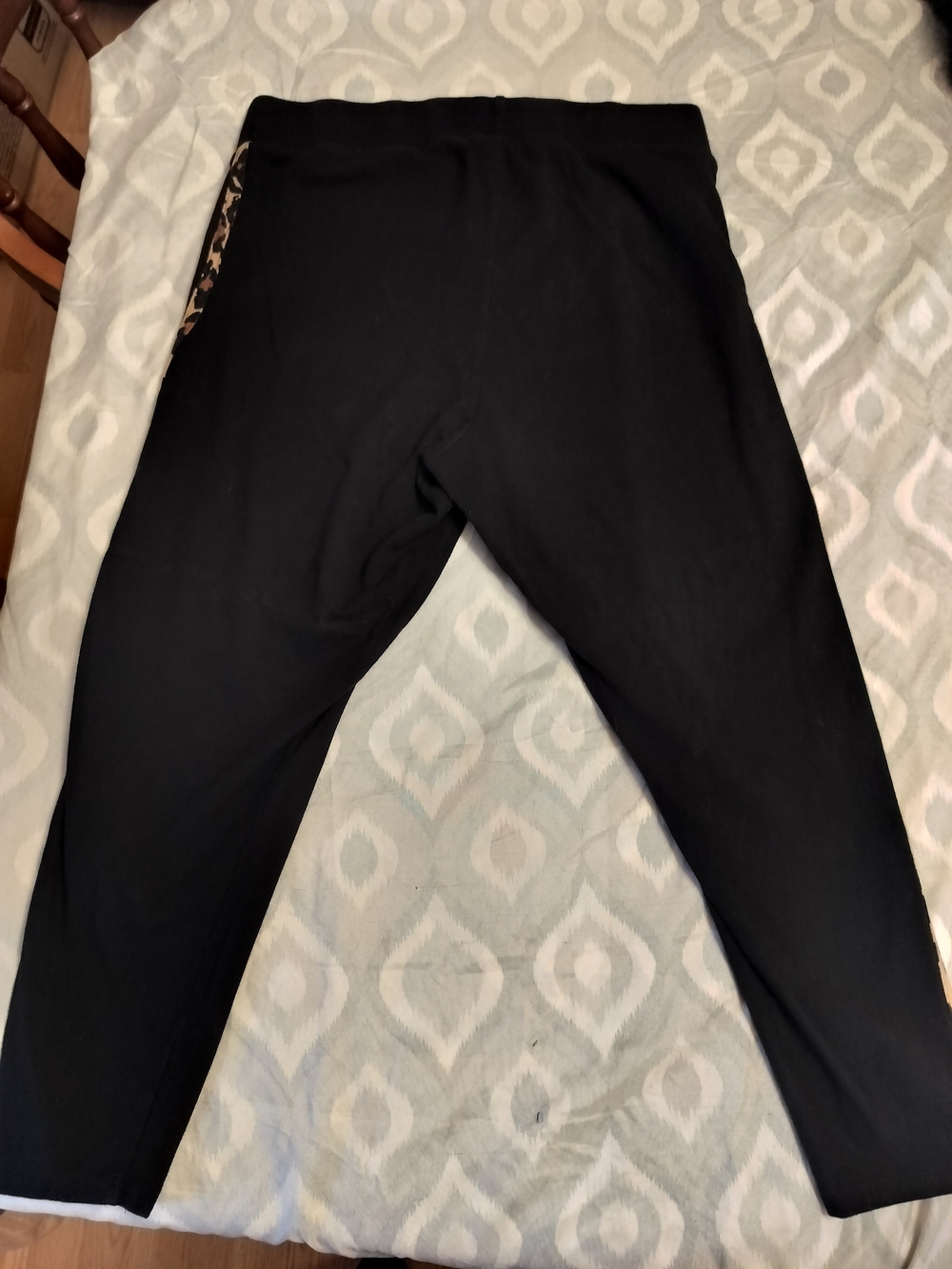 torrid Black Ankle Cropped Pants with Leopard Trim